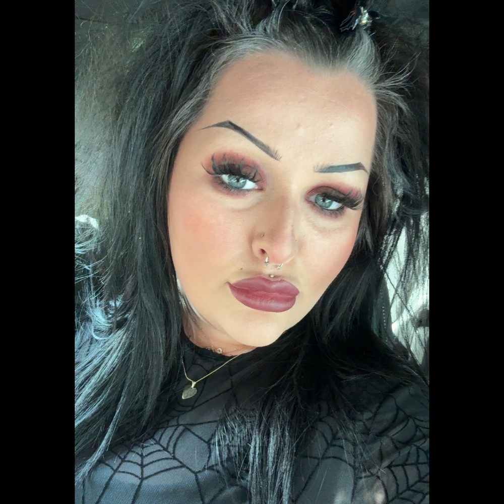 Meet your Posher, Jaymie